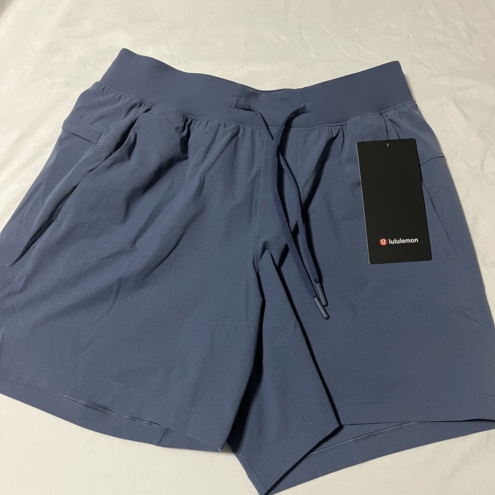 Lululemon Men’s Xs Shorts Blue